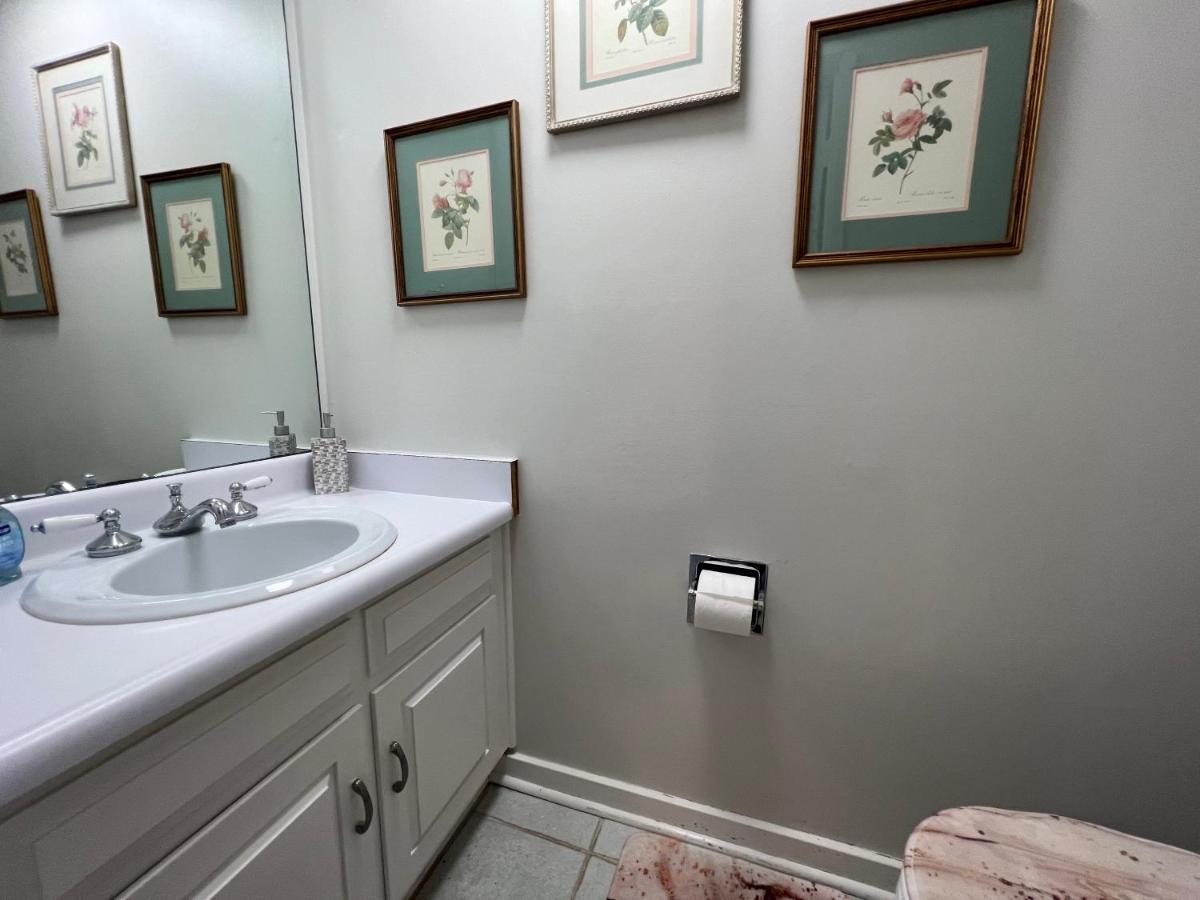 Spacious, Cozy Villa W/Parking In Coligny Villas Hilton Head Island Exterior photo